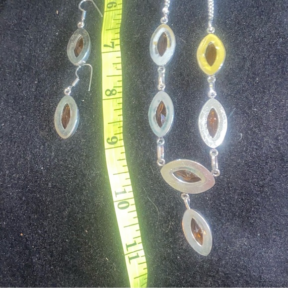 Mandarin Citrine handcrafted 6 gem necklace + Earring set - Picture 5 of 7